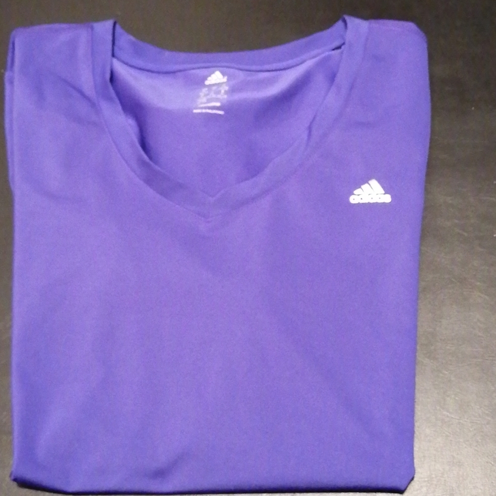 Adidas t.shirts